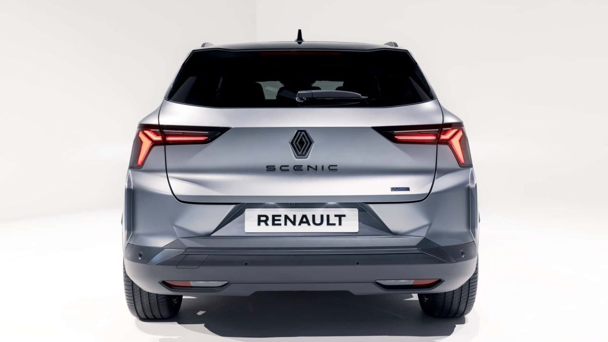 Renault SceRenault Scenic Car Of The Year 2024nic E-Tech 2024