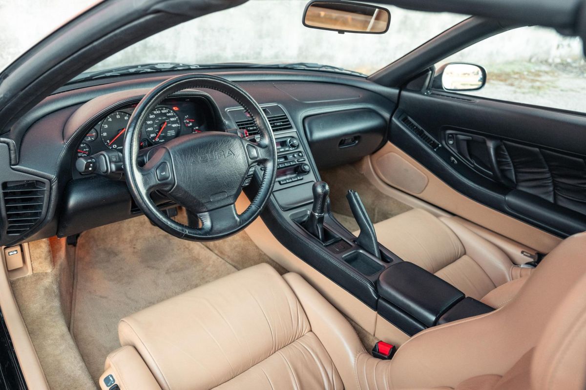 Acura NSX - wnętrze