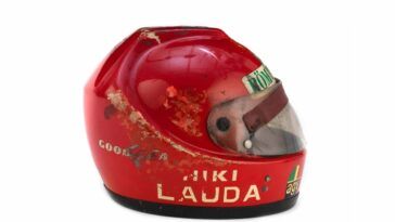 Przypalony kask Niki Laudy